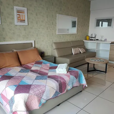 Ninshomestay Kompleks Evo Bangi Kampong Sungai Ramal Dalam Exterior photo