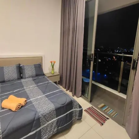 Ninshomestay Kompleks Evo Bangi Kampong Sungai Ramal Dalam Exterior photo