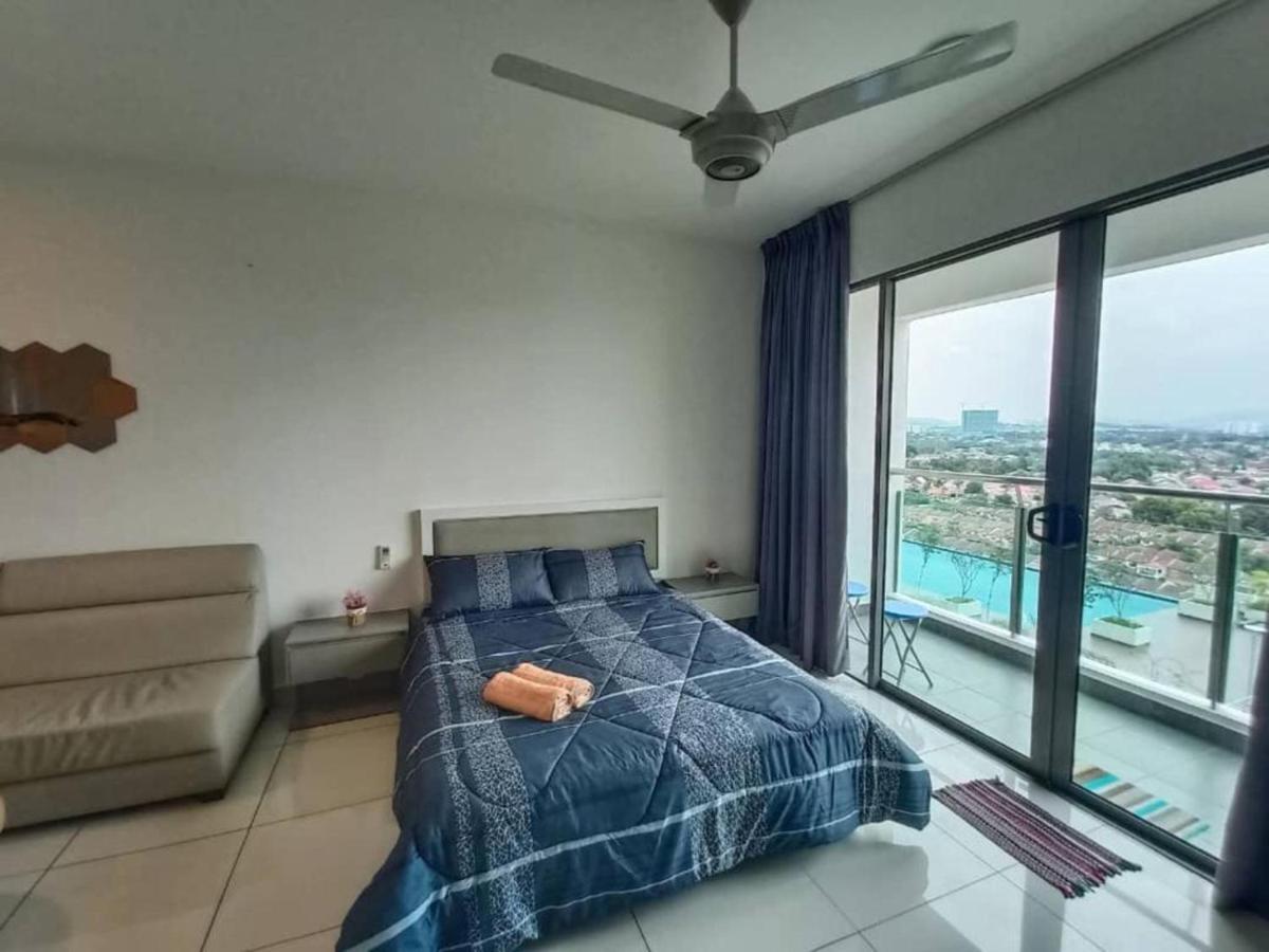 Ninshomestay Kompleks Evo Bangi